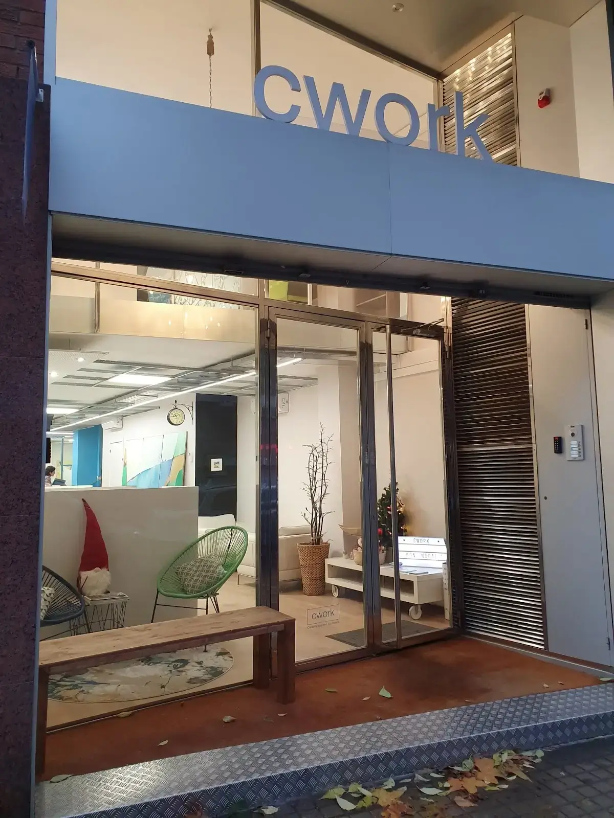 Cwork Coworking Barcelona Sant Martí interior photo 8