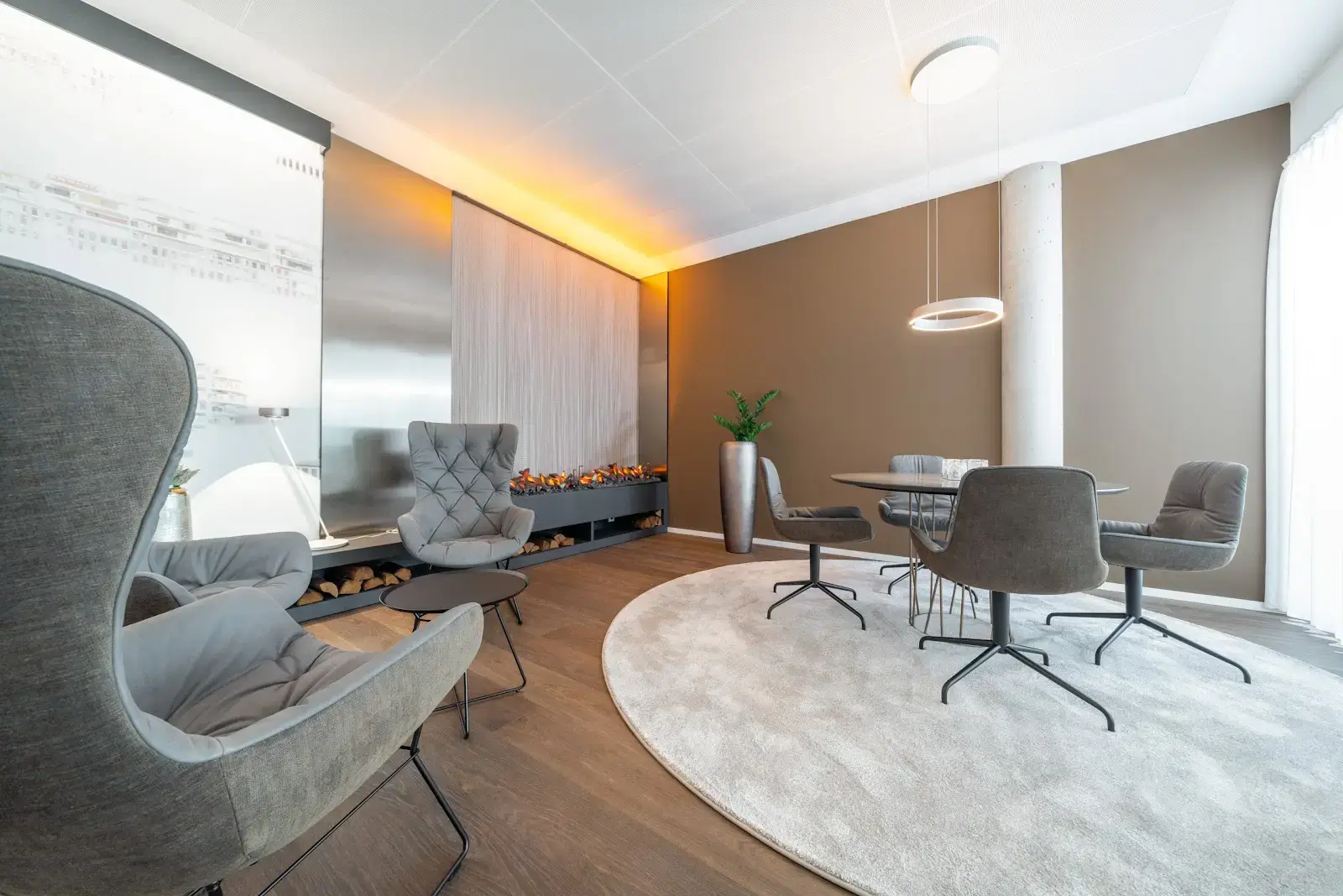 Satellite Office Stuttgart K35 interior photo 6