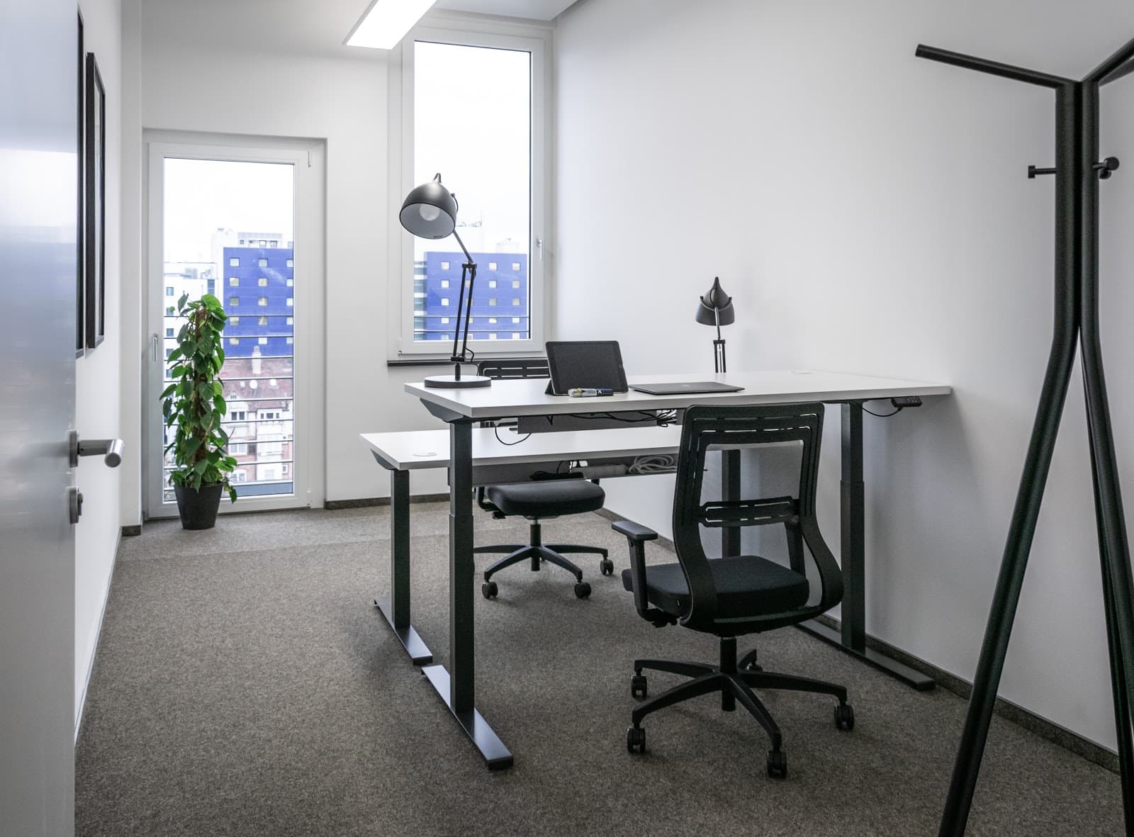 Rivvers Coworking Stuttgart Feuerbach interior photo 2