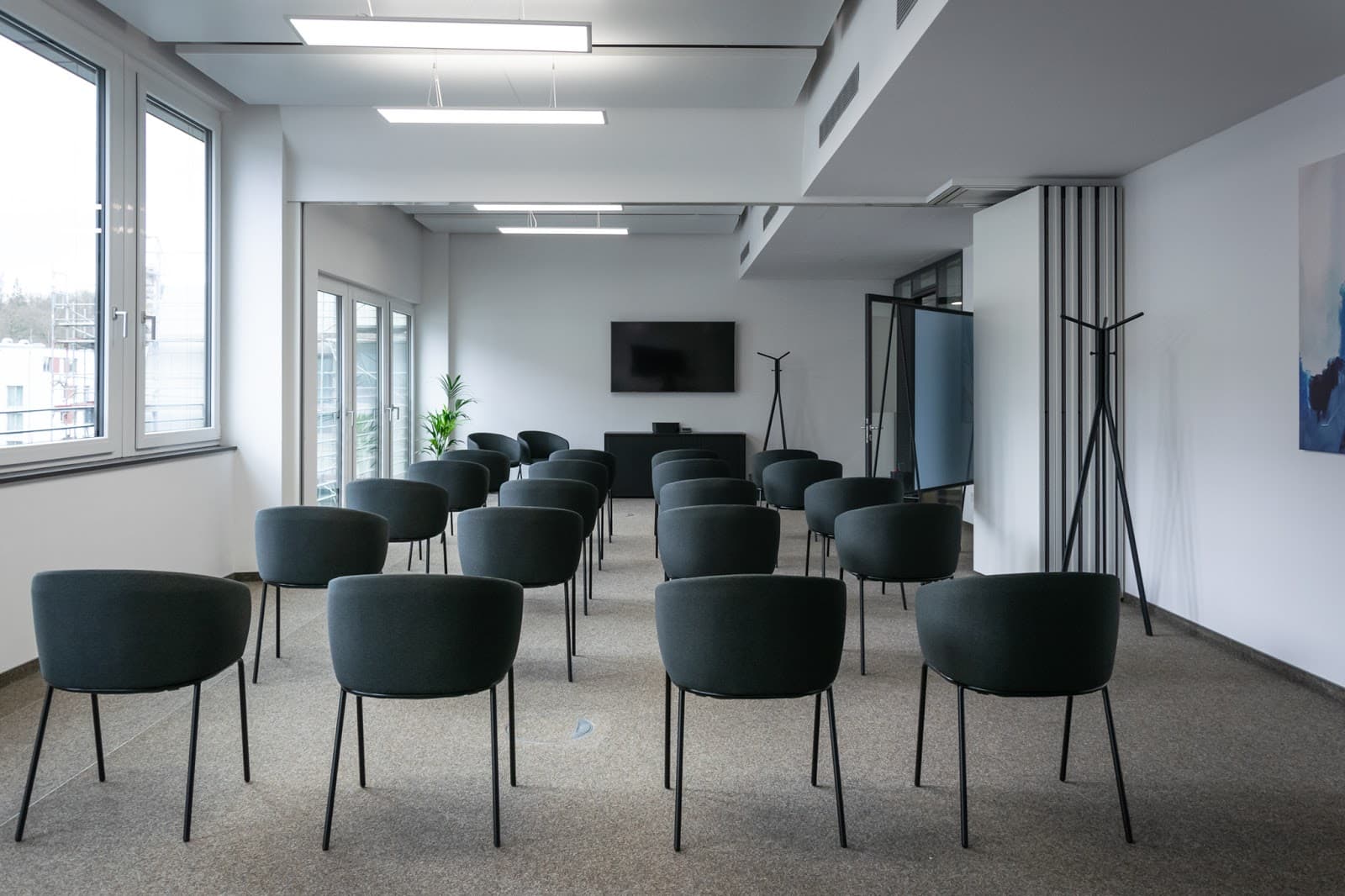 Rivvers Coworking Stuttgart Feuerbach interior photo 4