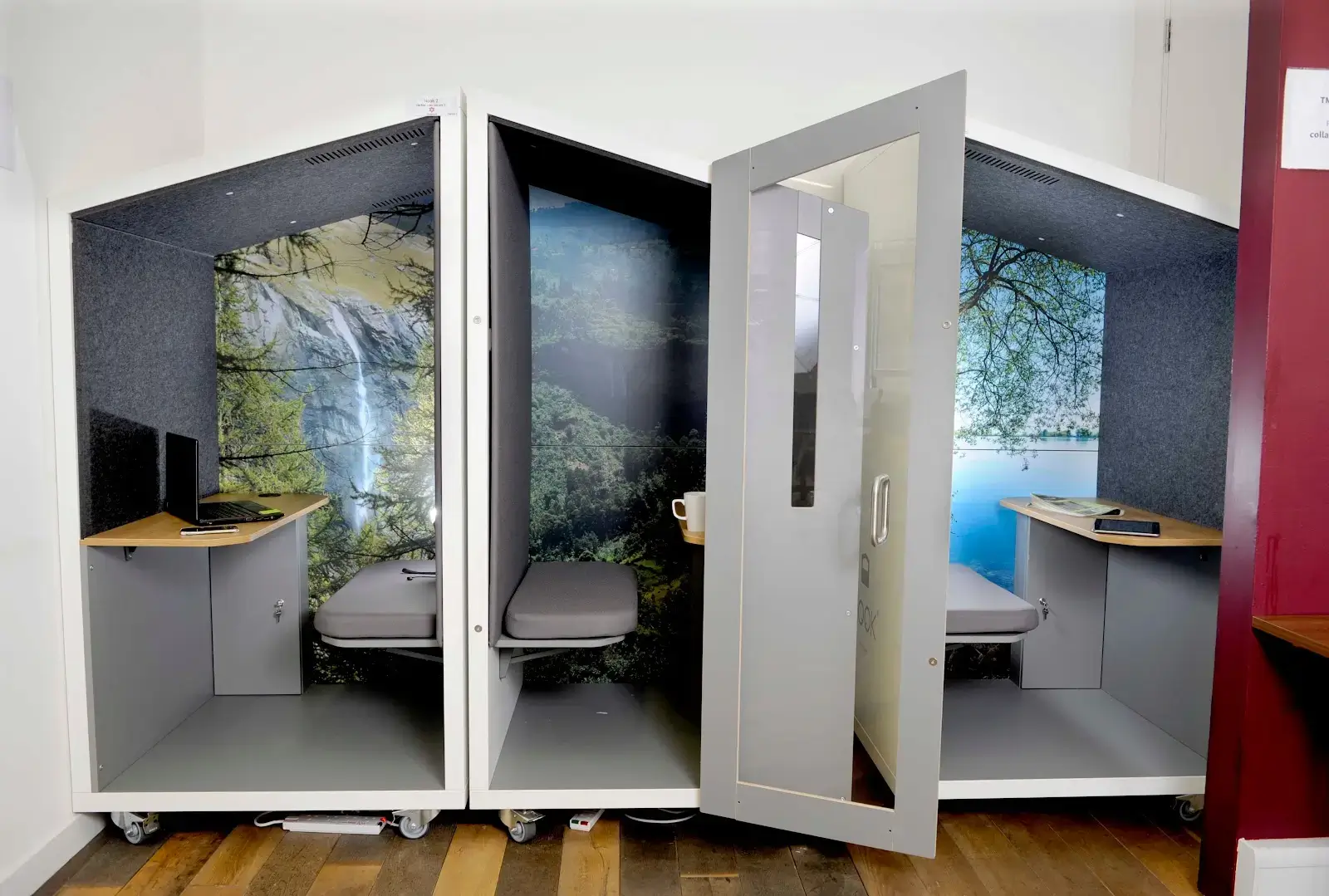 The Melting Pot interior photo 7