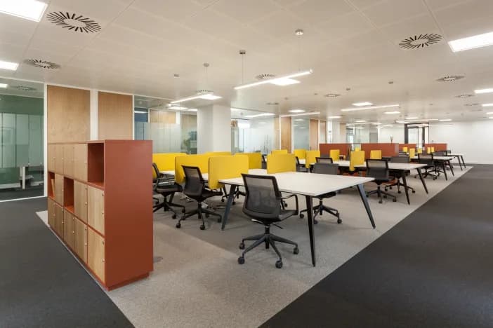 Signature by Regus Dusseldorf Königsallee 61 interior photo 2