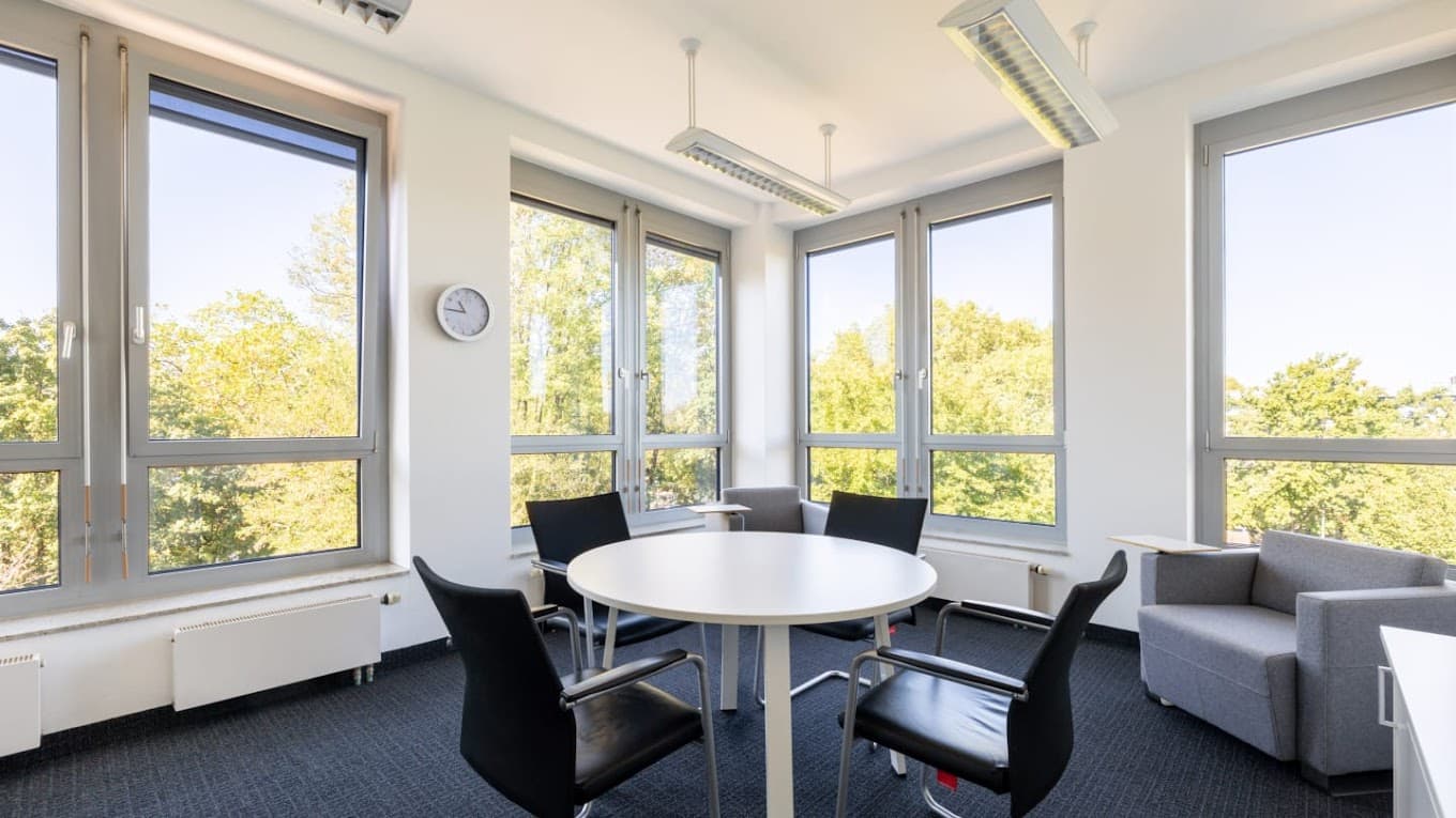 HQ - Essen interior photo 4