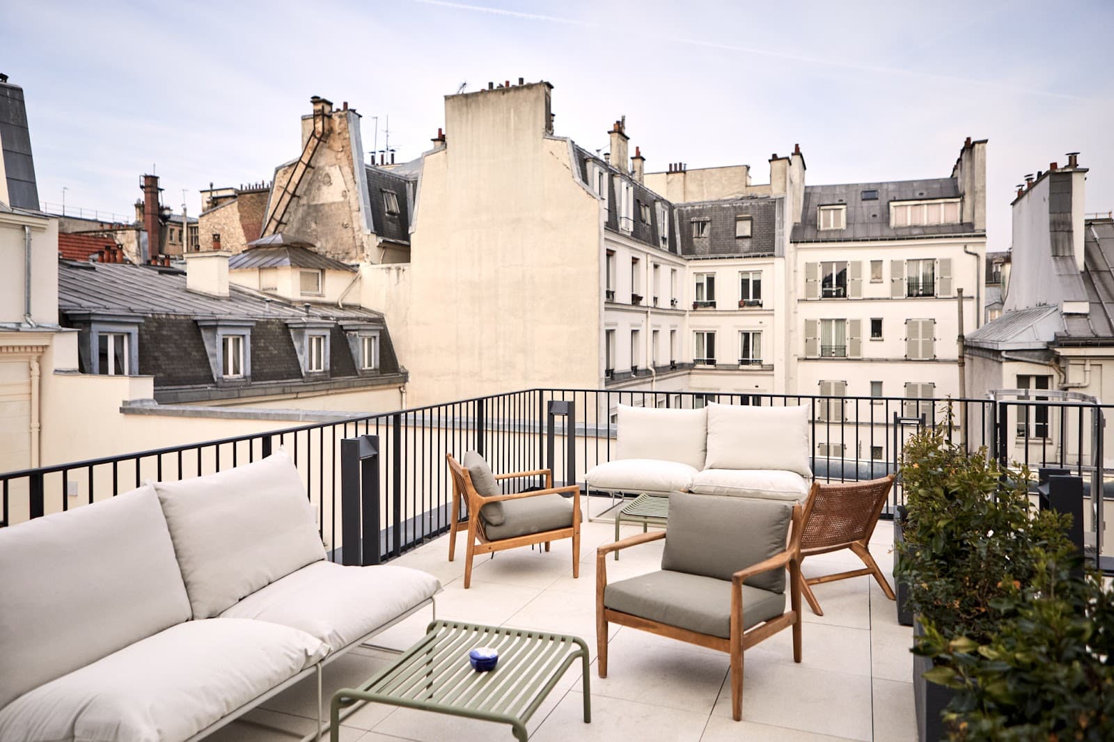 Morning, Petites Écuries interior photo 4