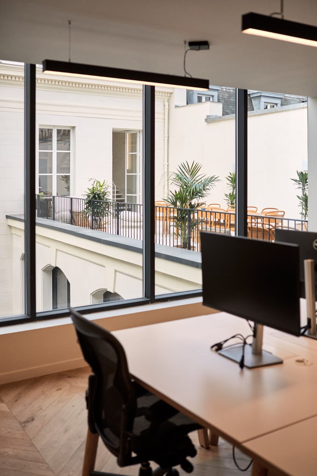 Morning, Petites Écuries interior photo 7