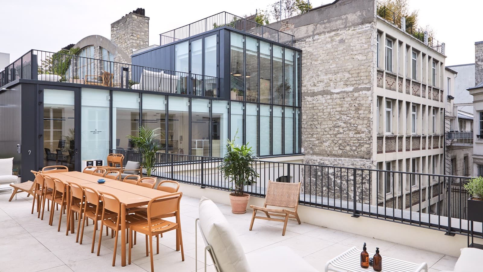 Morning, Petites Écuries interior photo 10