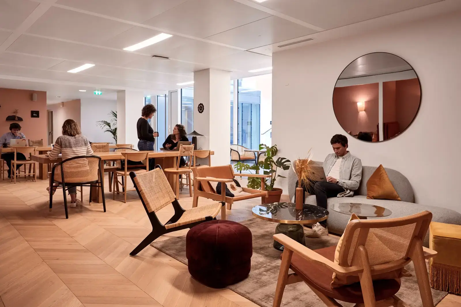 Morning, Trocadéro interior photo 2