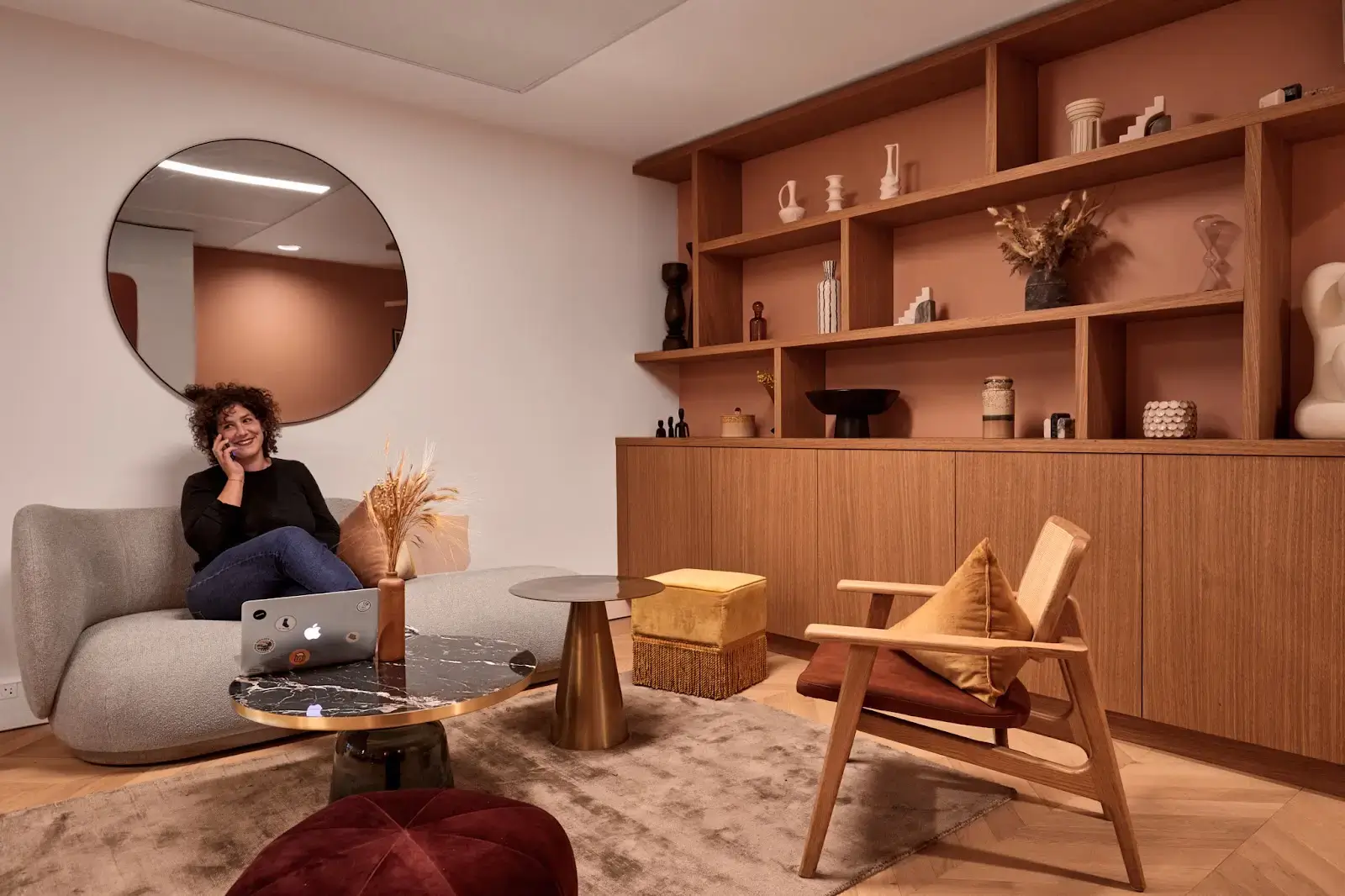 Morning, Trocadéro interior photo 10