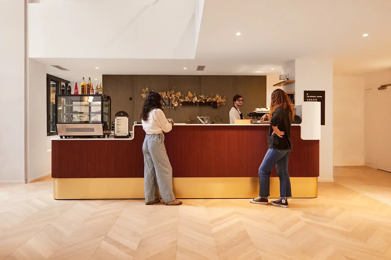 Morning, Pont de l'Alma interior photo 8