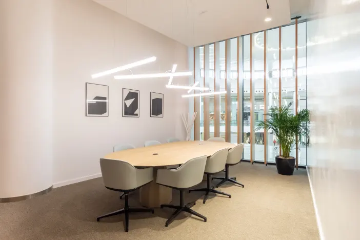 Regus Hamburg Chilehaus interior photo 5