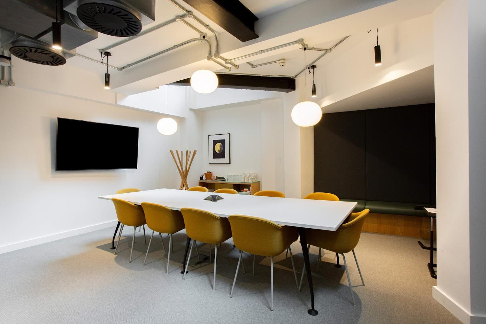 Spaces Shoreditch City Road interior photo 2