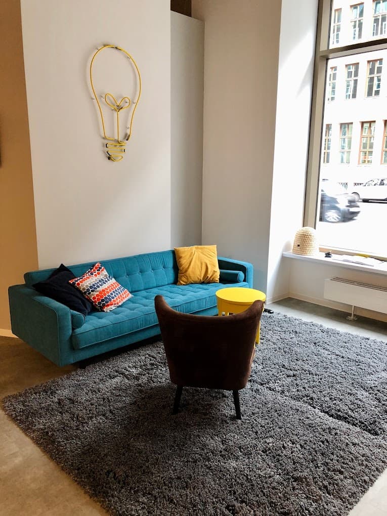 Beehive Hamburg City interior photo 2