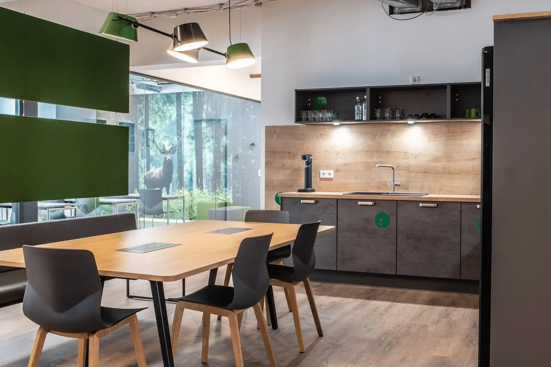 Rivvers Coworking Essen‑Lindenallee interior photo 7