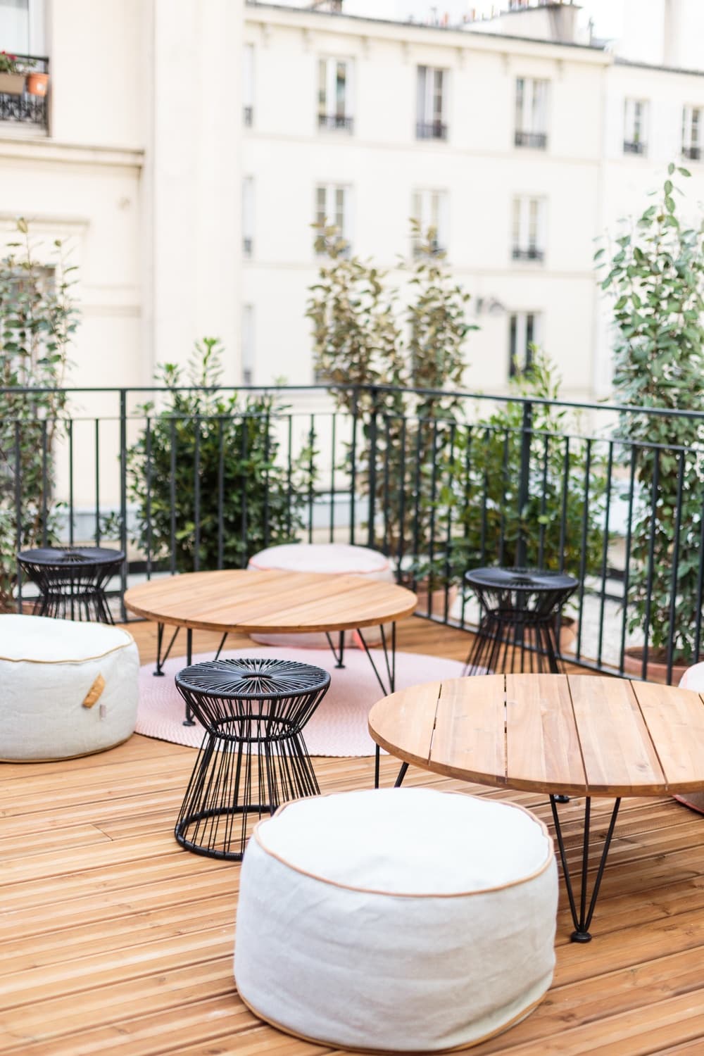 Morning, Dulong interior photo 3