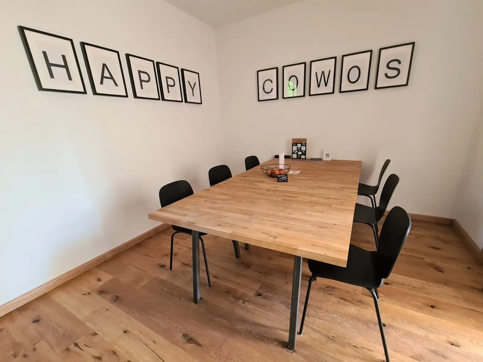CoWoS Schöneberg - CoWorking & Event Space interior photo 8