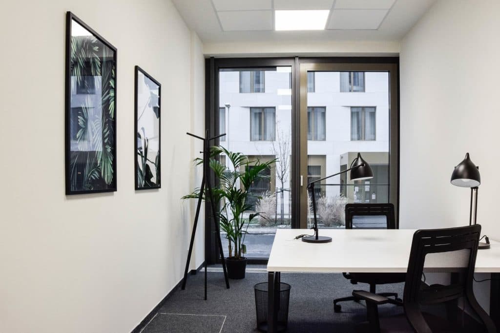 Rivvers Coworking Darmstadt Hauptbahnhof interior photo 5