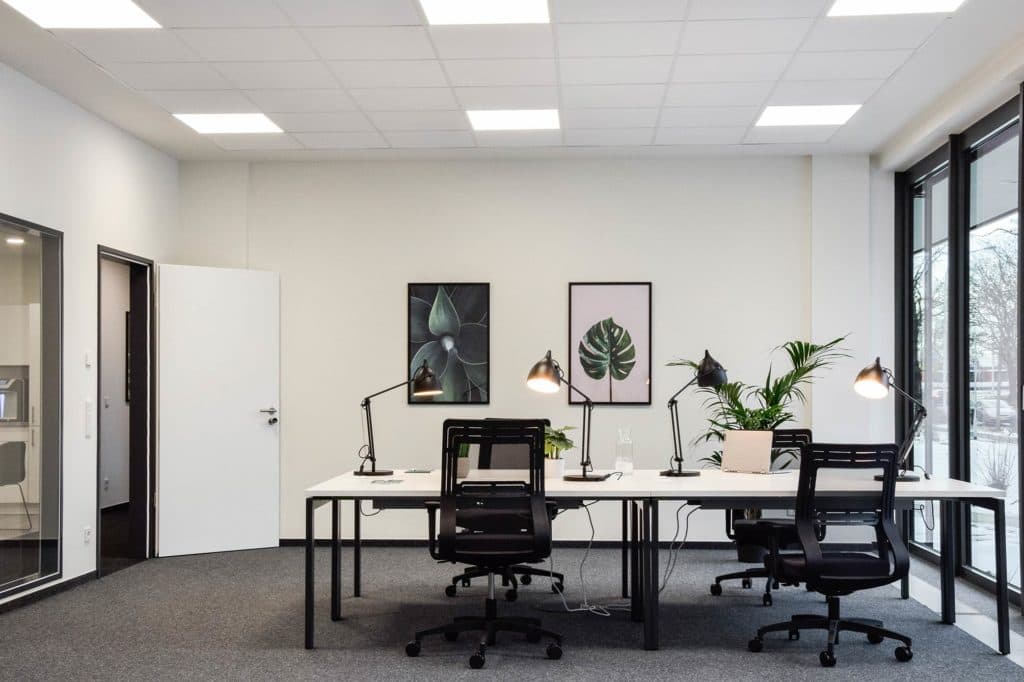 Rivvers Coworking Darmstadt Hauptbahnhof interior photo 7