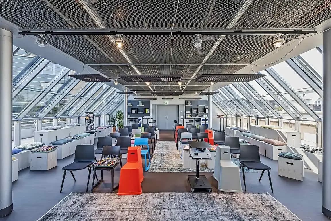 Design Offices Karlsruhe Bahnhofplatz interior photo 10