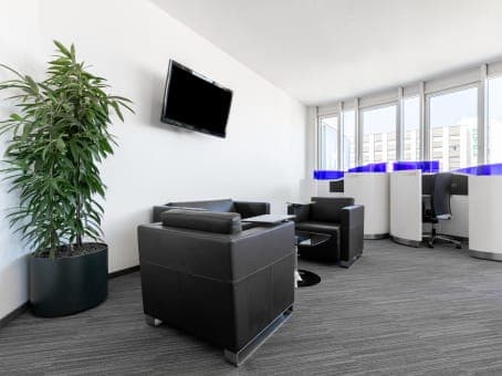 Regus München Feringastraße interior photo 4
