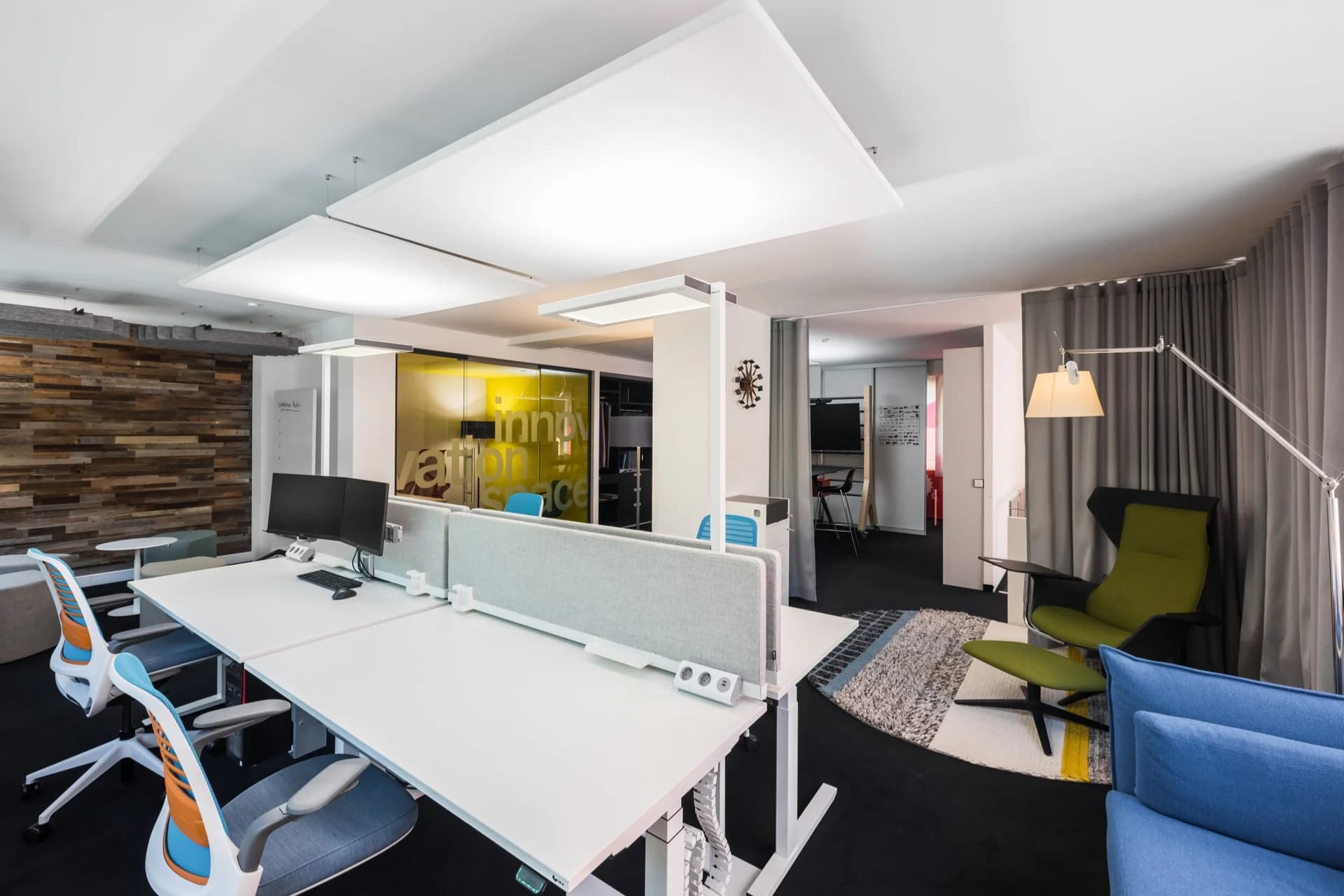 Innovation Space Stuttgart interior photo 7