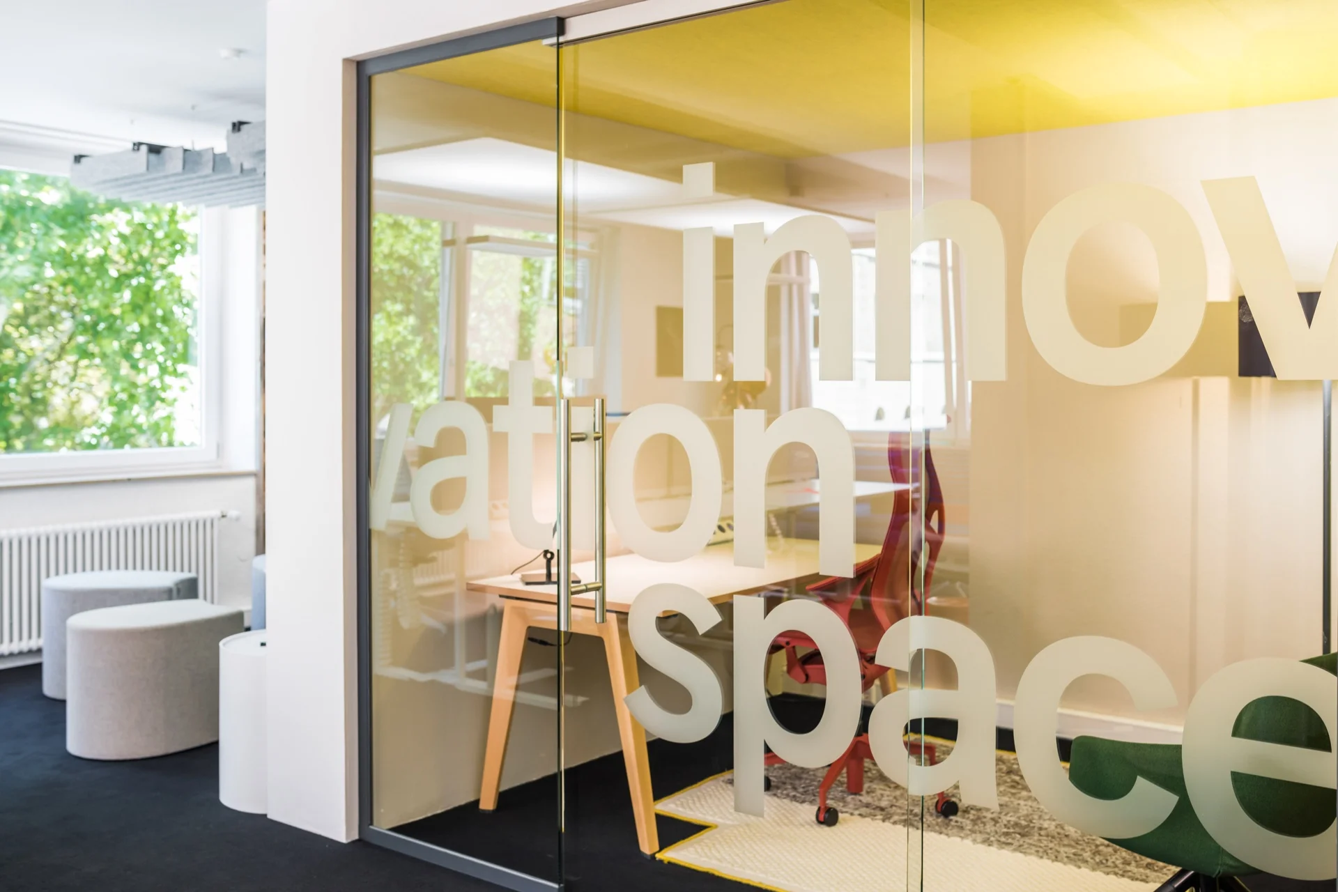 Innovation Space Stuttgart interior photo 8