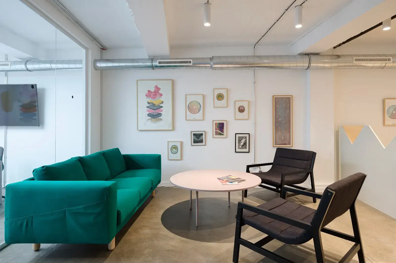 Nova Iskra Workspace Zemun interior photo 8