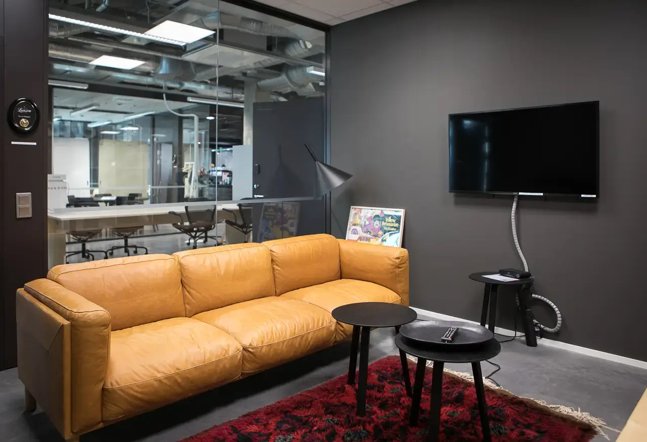 Wonderland Work interior photo 6