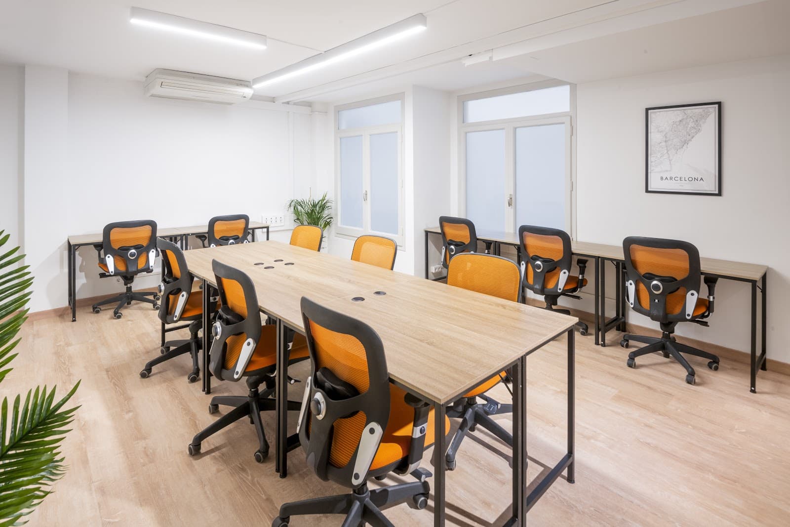 Coworking Sant Antoni Barcelona interior photo 2