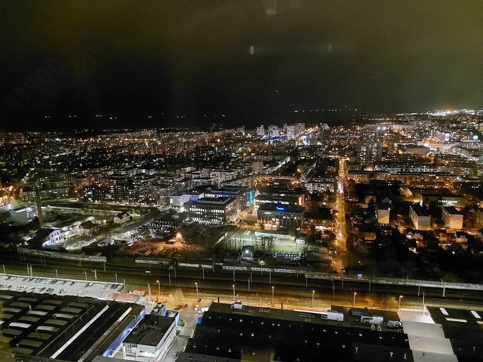 O4 Star interior photo 11