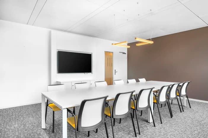 Regus Hamburg Heidenkampsweg interior photo 2