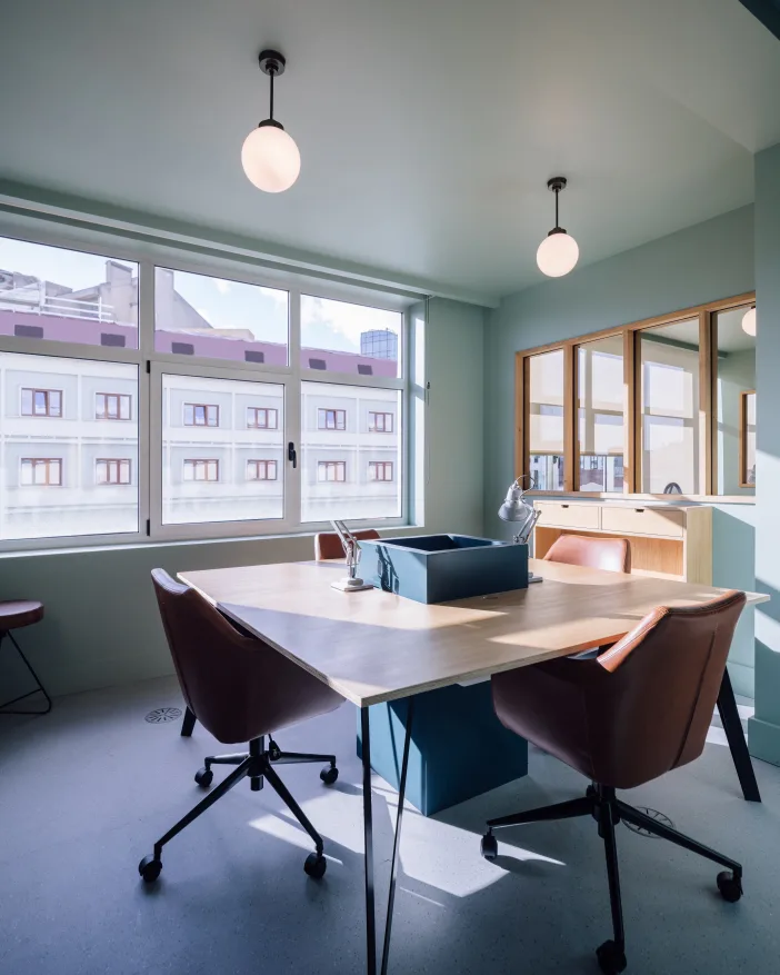 Regus Hamburg Heidenkampsweg interior photo 4