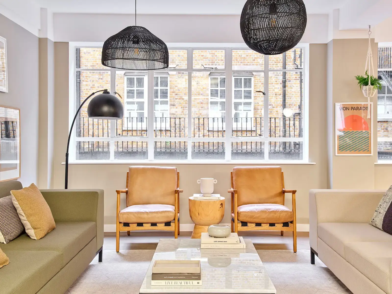 beyond Kingsbourne House interior photo 8