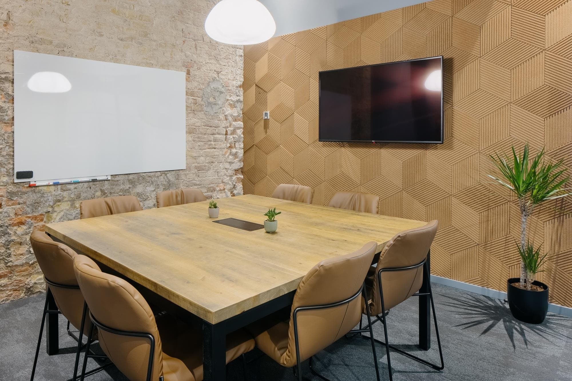 Beige brilliance: a blend of tradition and modernity at Techspace Eiswerk