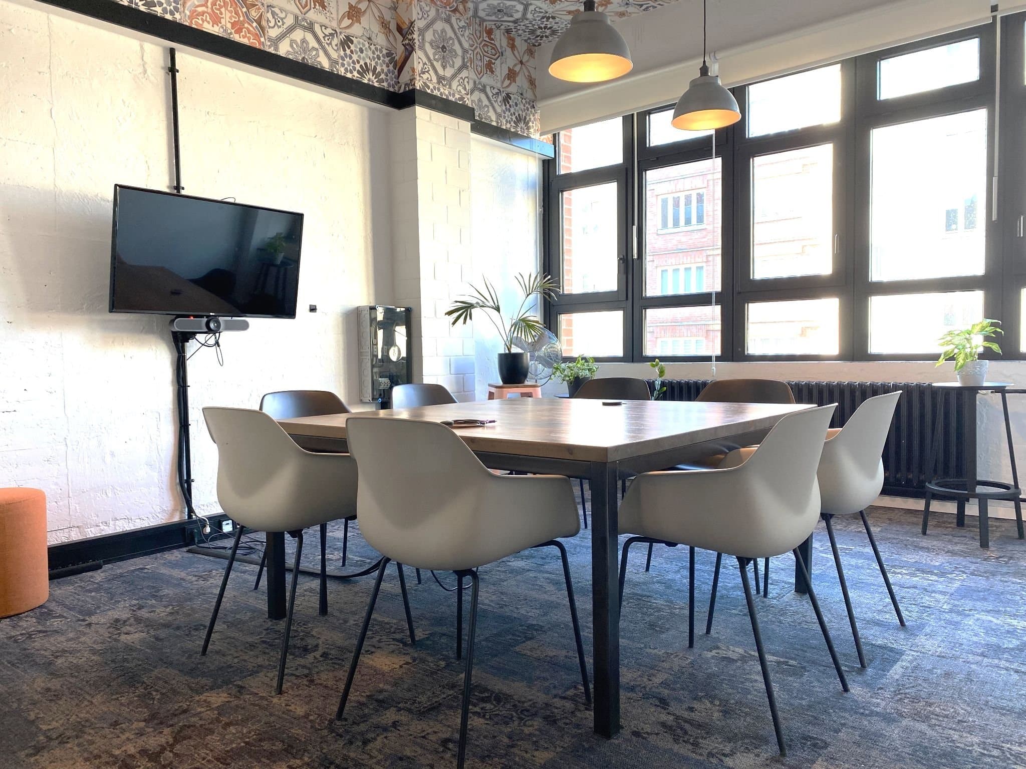 Spacious and modern meeting space at Techspace Kreuzberg