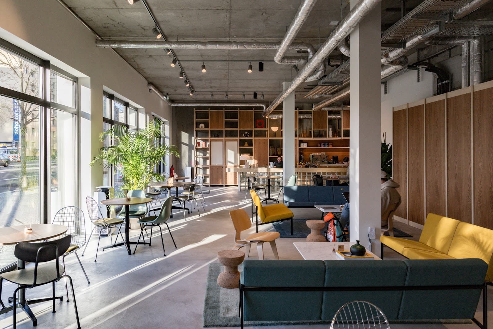 Denizen Eiswerk Day Pass - Flexible Workspace & Networking in Berlin's Eiswerk District