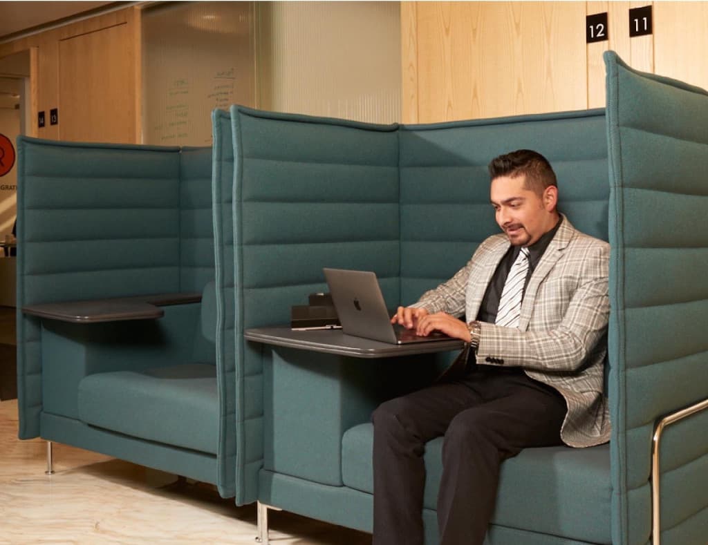 Polanco Premium Day Pass at CREA Working Spaces - Network & Work with Free Coffee