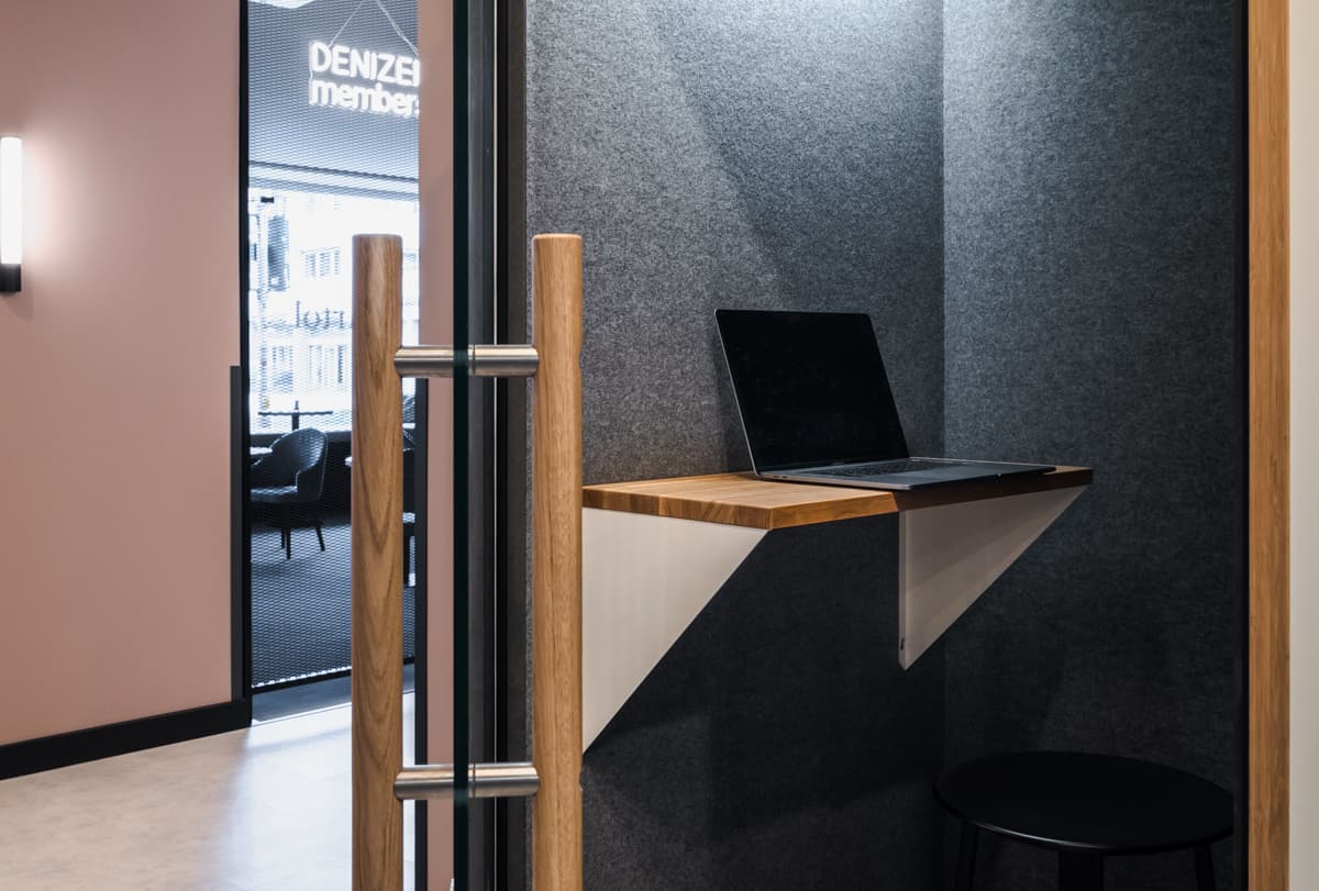 Creative Day Pass in Denizen Artol with Highspeed Wifi