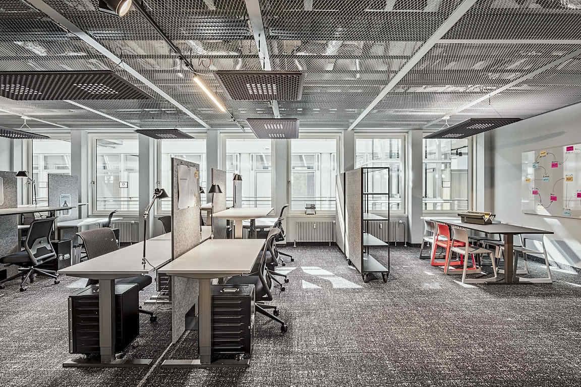 Flexible Day Pass with Lounge Access in Karlsruhe