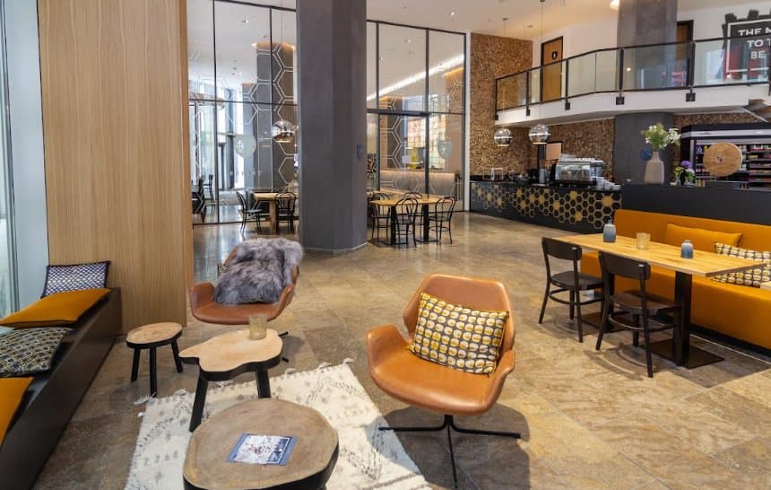 Work in the heart of Frankfurt at modern Tribes Garden Tower