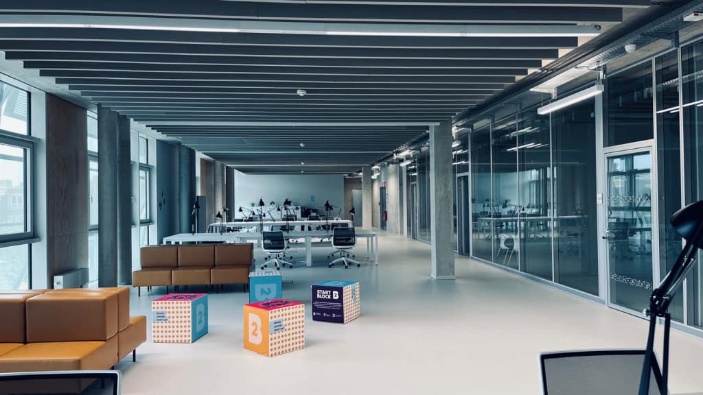 Day Pass at Startblock B2 in Cottbus interior photo 1