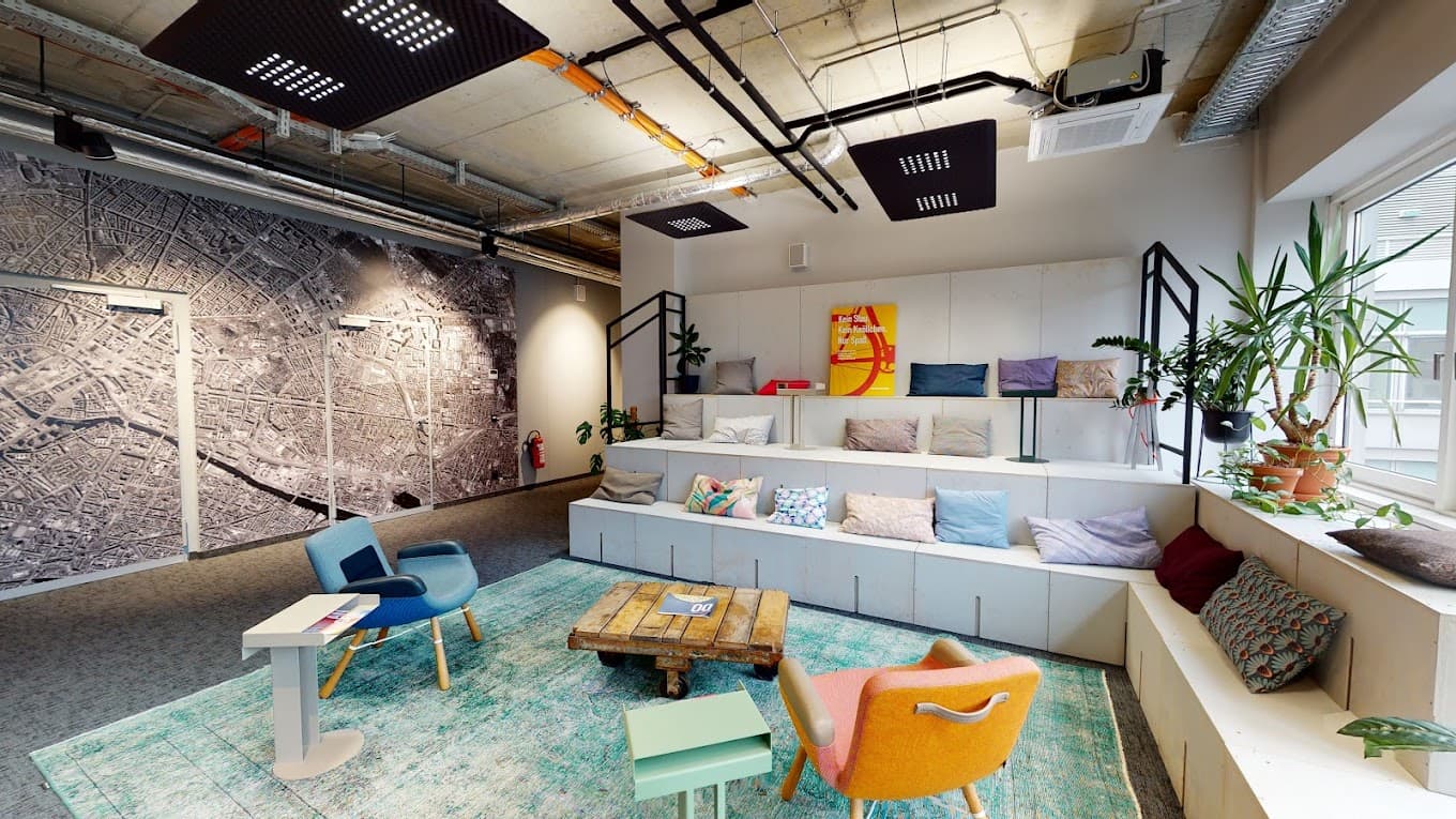 Creative Day Pass at Design Offices Berlin Ostbahnhof interior photo 4