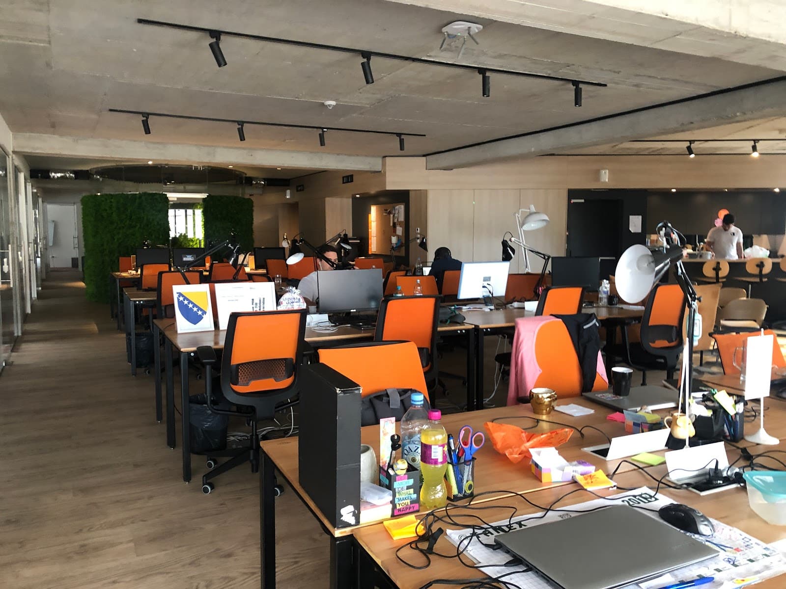 Sarajevo HUB387 Day Pass - Flexible Workspace & Networking in City Center interior photo 6