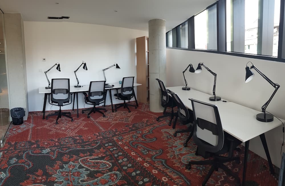 Sarajevo HUB387 Day Pass - Flexible Workspace & Networking in City Center interior photo 10