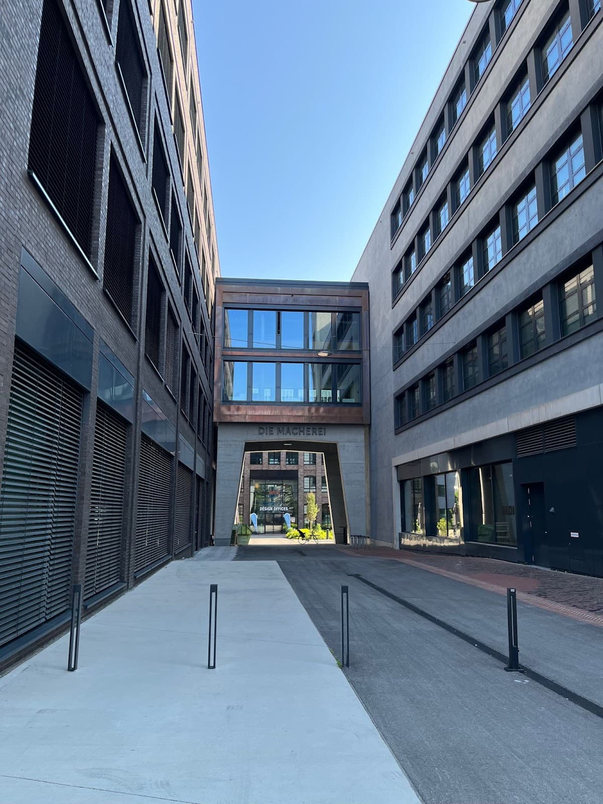 Flexible Day Pass with Lounge Access in Design Offices München Macherei interior photo 7