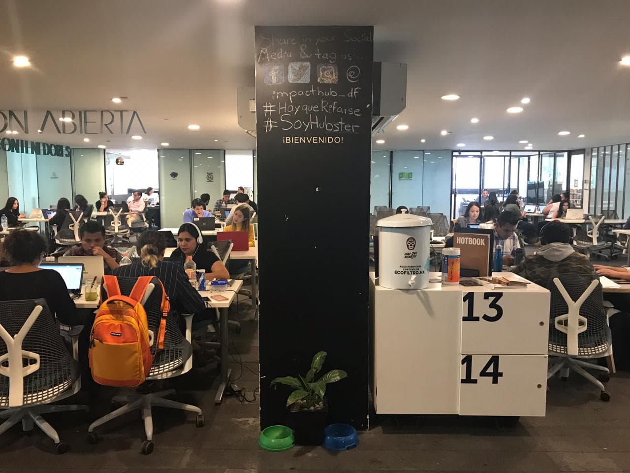Impact Hub Roma Norte Day Pass - Flexible Workspace & Networking in Mexico City interior photo 9