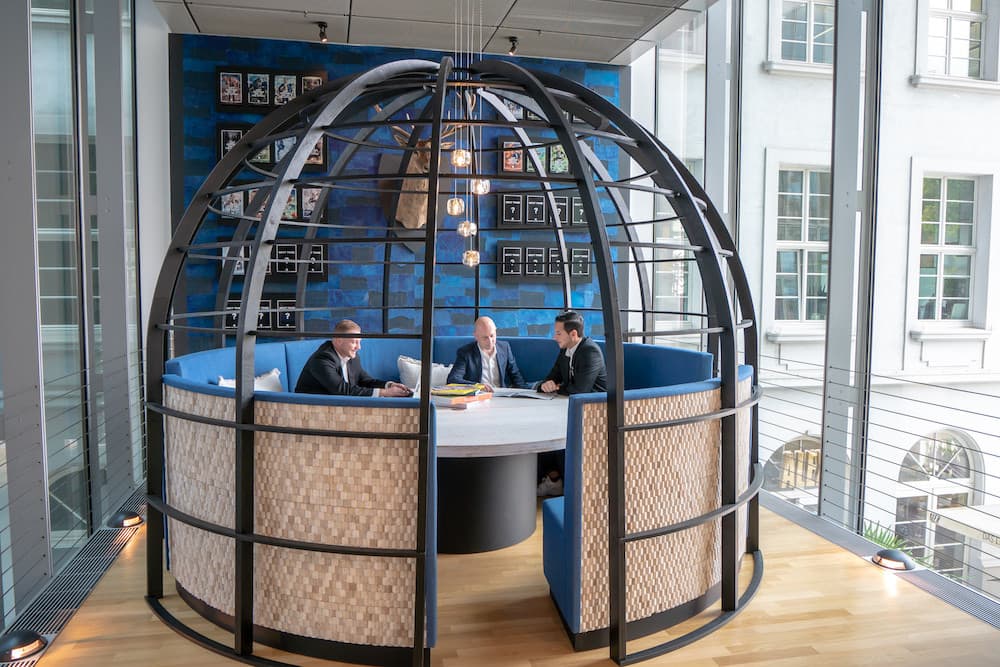 Tribes Dusseldorf GAP: Premium Coworking Space in Dusseldorf interior photo 5