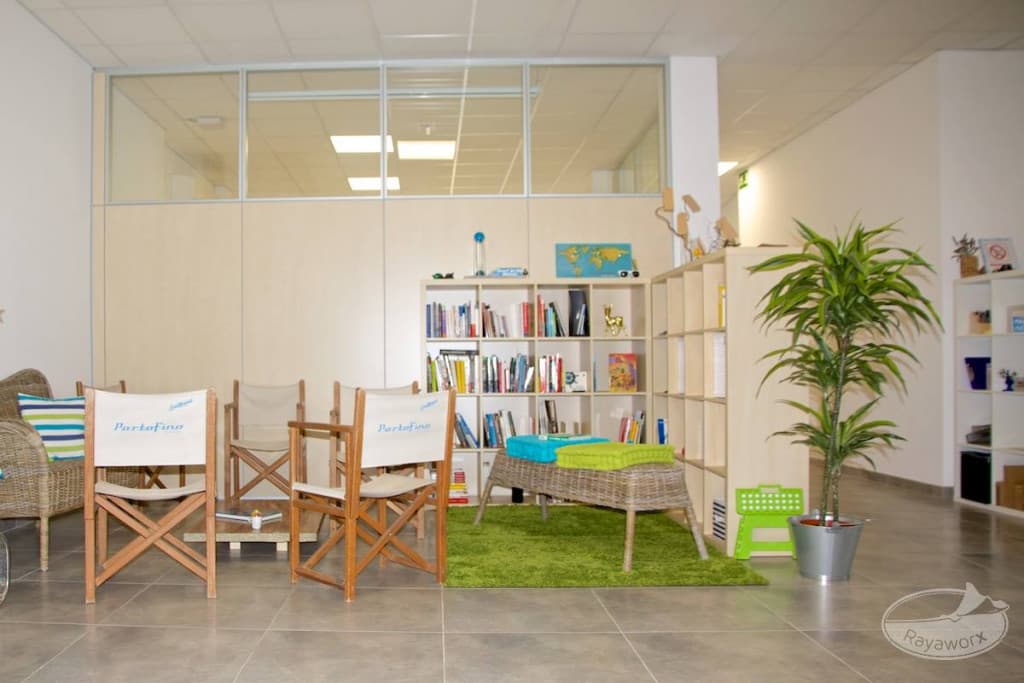 Santanyí Day Pass at Rayaworx Coworking - Flexible Workspace & Networking interior photo 3