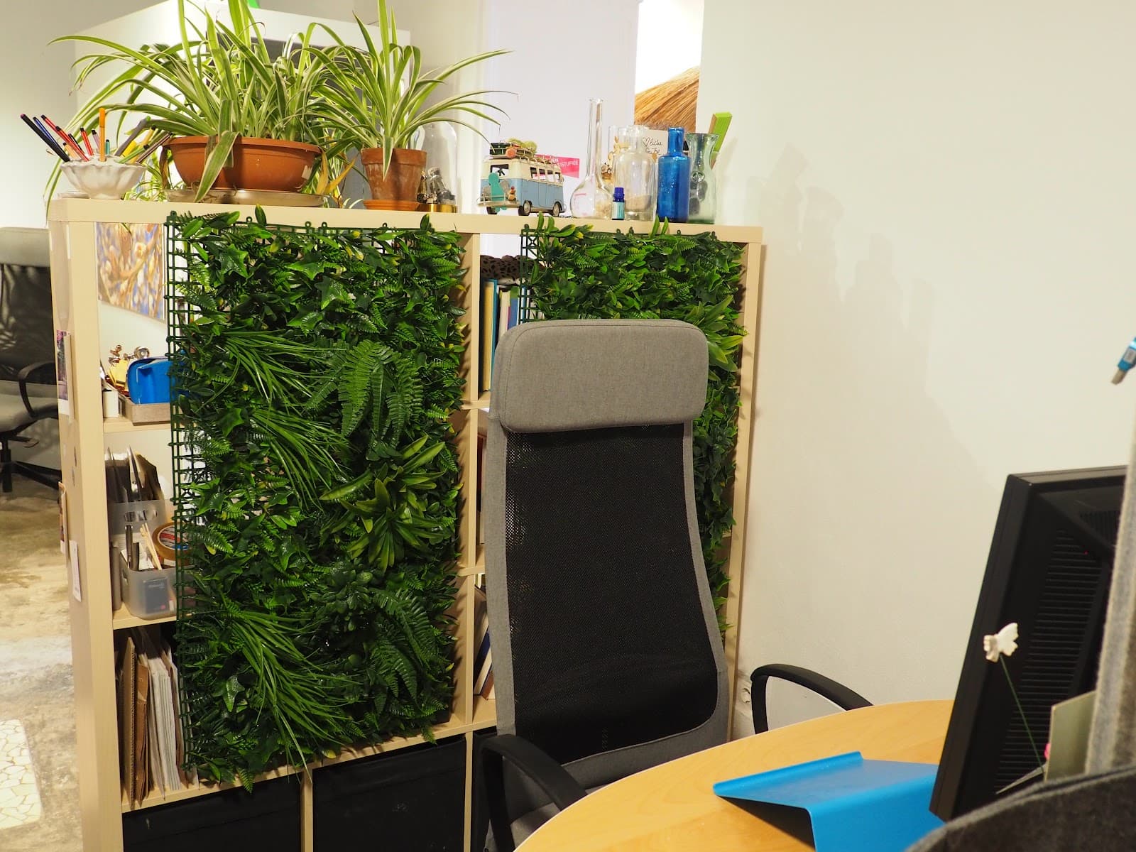 Santanyí Day Pass at Rayaworx Coworking - Flexible Workspace & Networking interior photo 10