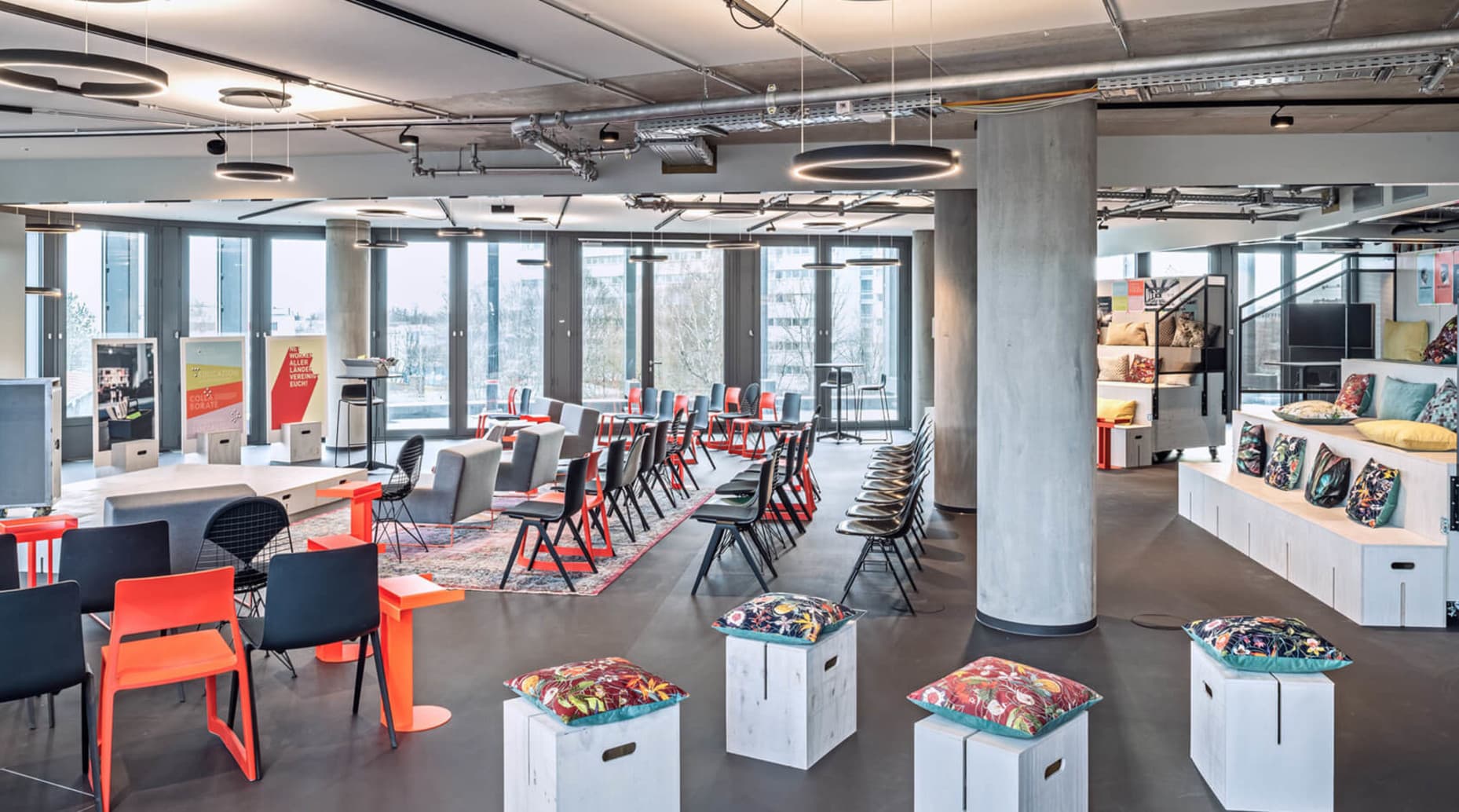 Flexible Day Pass with Networking Perks in Design Offices München Bogenhausen interior photo 2