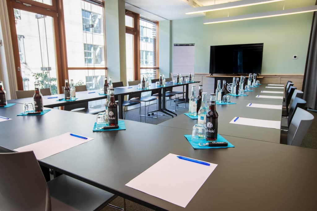 Plaza Cubes: Serviced, Virtual & Shared Offices in Dusseldorf interior photo 6